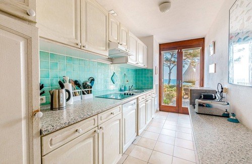 Cap Benat House | Gaou Benat family villa only 99m to the private beach