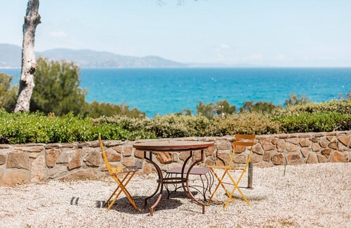 Cap Benat House | Gaou Benat family villa only 99m to the private beach