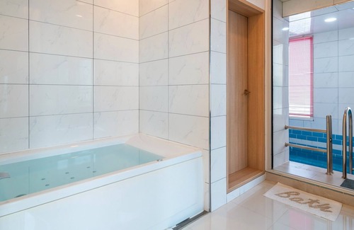 Gapyeong House | Gapyeong Binchelo Pool Villa Pension