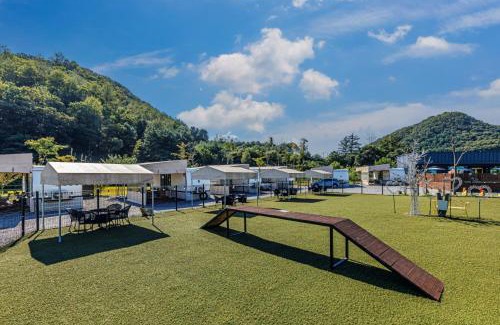 Gapyeong House | Gapyeong Dogland Dog Caravan Glamping