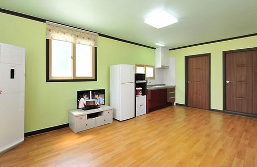 Sang House | Gapyeong Jandigujang Pension