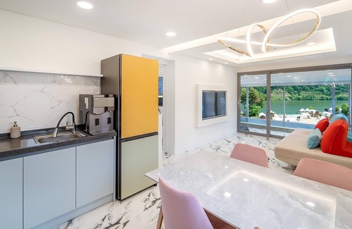 Gapyeong House | Gapyeong JH Poolvilla & Glamping