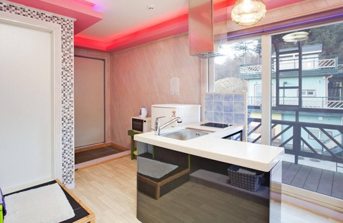 Buk House | Gapyeong Kumedaehwa Pension