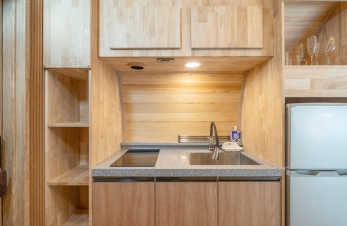 Deokhyeon House | Gapyeong Manwol Aegyeon Pool Glamping