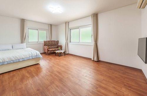 Seorak House | Gapyeong Nature Pension