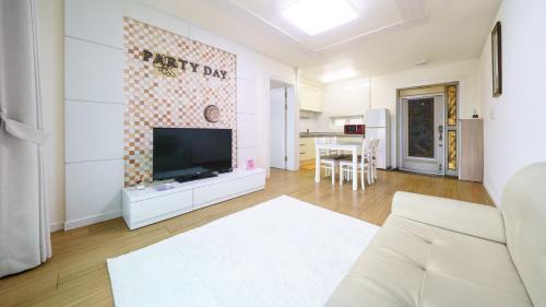 Buk House | Gapyeong Oneul-yeogipension