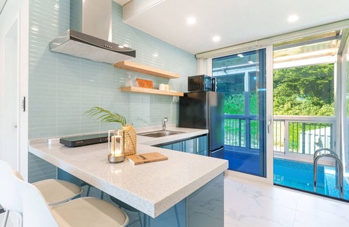 Sang House | Gapyeong Staysumok Pool Villa Pension