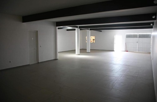 Praia House | Garage/Cave comercial