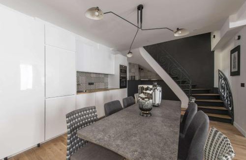 Strasbourg -Saint-Denis Apartment | Garbeau