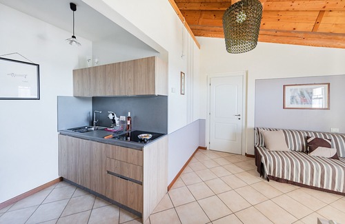 Lonato del Garda Apartment | Garda Country House by Wonderful Italy - Bellosguardo