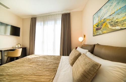 Peschiera del Garda House | Garda Room