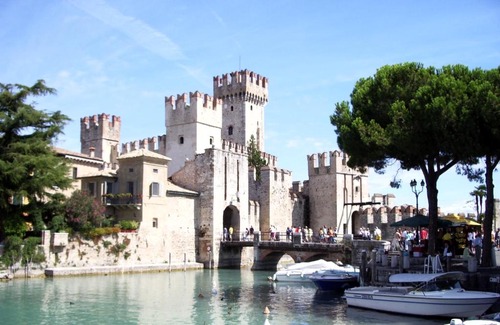 Desenzano del Garda Apartment | Gardappartamenti Cavour Lake View