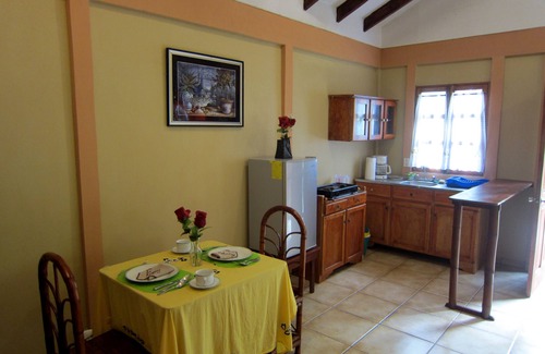 Baru House | Garden Cabina/Bungalow next to Nauyaka WaterFalls