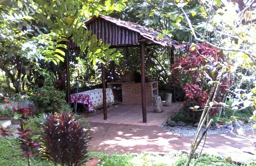 Baru House | Garden Cabina/Bungalow next to Nauyaka WaterFalls