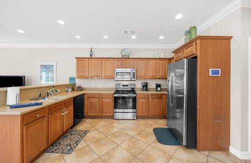 Garden City House | Garden City Beach, Private Pool, Golf Cart, Just Steps 2 Beach