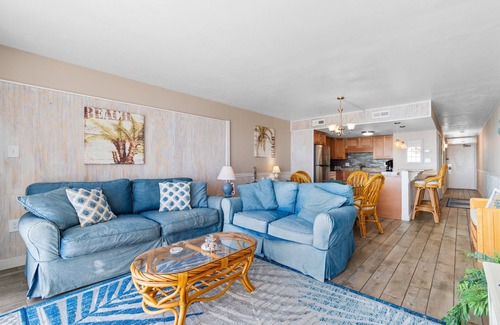 Garden City Condo | Garden City Beach Oceanfront Condo 505 | Rising Tides Properties Rental
