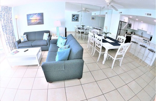 Garden City Condo | Garden City Beach Oceanfront Condo 608 | Rising Tides Properties Rental