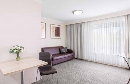 Narrabundah Hotel | Garden City Hotel, BW Signature Collection