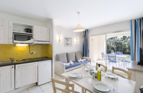 Six-Fours-les-Plages House | Garden & City Six-Fours-les-Plages