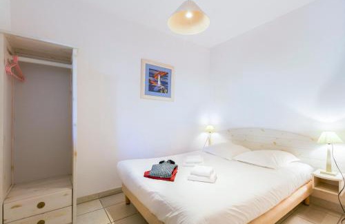 Six-Fours-les-Plages Apartment | Garden & City Six-Fours-les-Plages