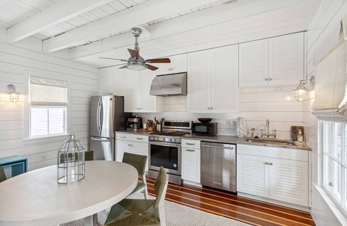 Harleston Village House | 'Garden Cottage' at The Broad Street Residences