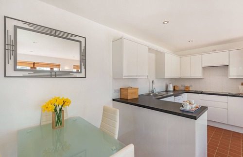 Spilsby Cottage | GARDEN COTTAGE, luxury holiday cottage, with open fire in Spilsby