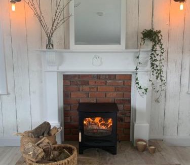 Saltmills House | Garden Cottage on Tintern Trails