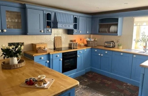 Lullington Cottage | Garden Cottage, Orchardleigh Estate