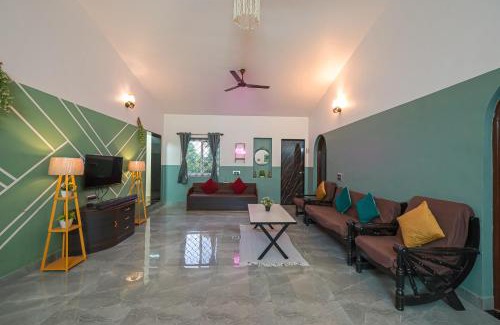 Khatri Park Housing Society Villa | Garden Cottage Villa by Tropicana Stays