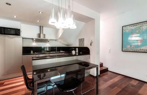 Collina d'Oro Apartment | Garden Flat by Quokka 360 - Flat with private garden