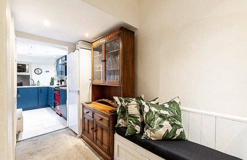 Tufnell Park Apartment | Garden Flat in Leafy Tufnell Park