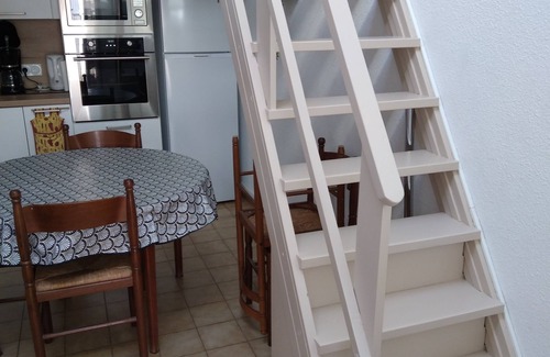 Portiragnes-Plage House | Garden floor with mezzanine close to all amenities and the center