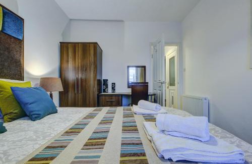 Prestwick Apartment | Garden Gate Upper Apartment