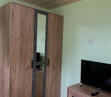 Artashavan House | Garden Guest House