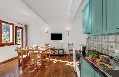 Sauze d'Oulx Apartment | Garden Home