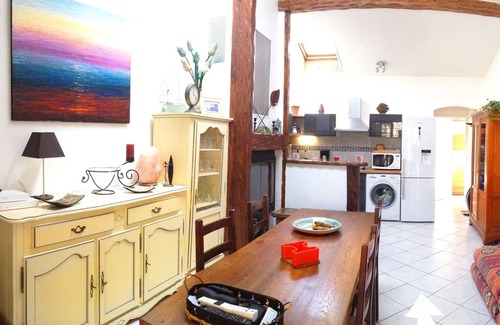 Le Brusc House | Garden level house 50 m from the beach.