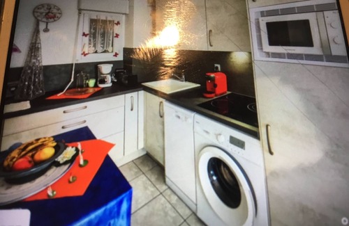 Cap d'Agde Condo | Garden level, renovated apartment 50 m from the beach, shops