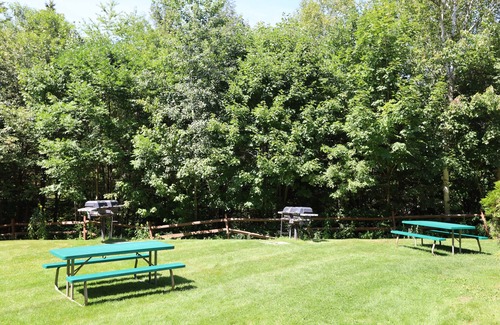 Waterville Valley Condo | Garden Level Inns Of Waterville Valley Unit with Private Hot and Patio! (105)