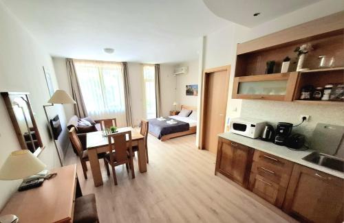 Sveti Vlas Apartment | Garden of Eden - Studio