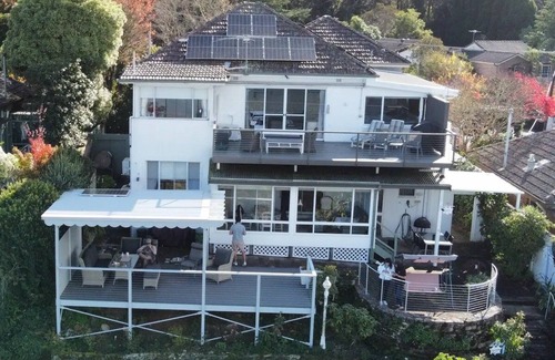 Katoomba House | Garden of the Stars Studio Katoomba