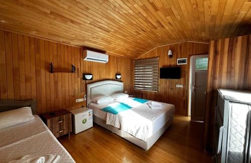 Olympos House | Garden Pansiyon Çıralı