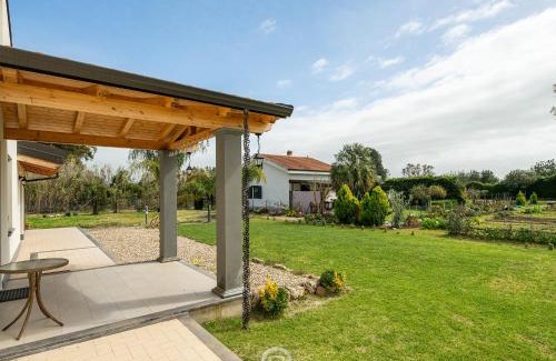 Baratili San Pietro Villa | Garden Paradise Escape