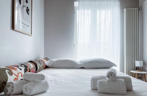 Chinatown Apartment | Garden Penthouse - Large & Trendy Flat, Milano