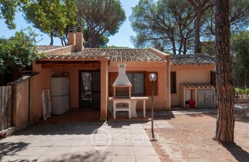 Santa Margherita di Pula House | Garden Pine House