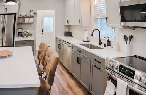Lewisburg Apartment | Garden Retreat Steps from Downtown Lewisburg