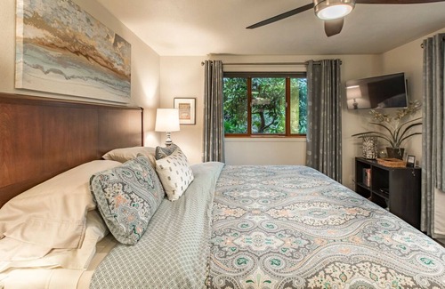 Southeast Magnolia Apartment | Garden Sanctuary apartment in friendly neighborhood close to downtown activities