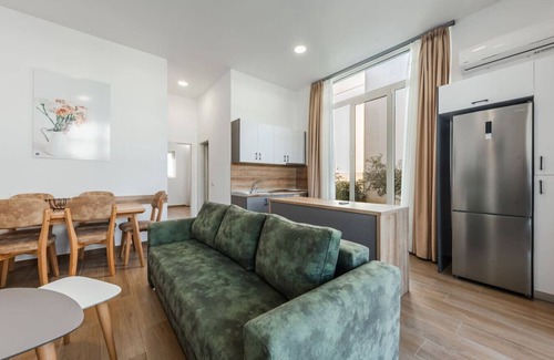 Ishem Apartment | Garden View Apartment - Karafili