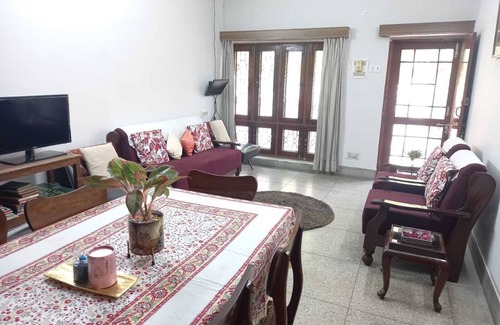 Indira Nagar Hotel | Garden View Residency