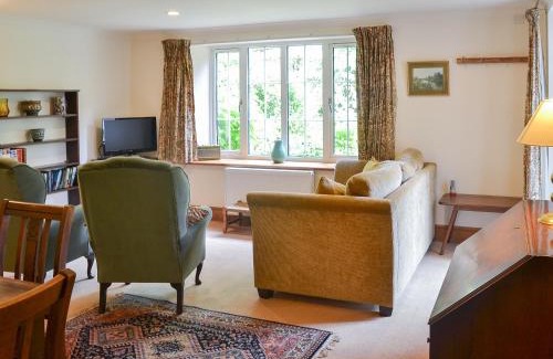 Dalwood House | Gardener's Rest