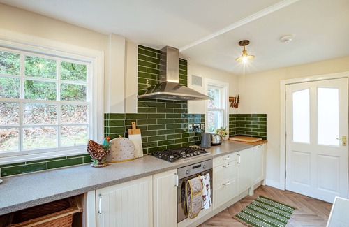 Newton Stewart Cottage | Gardeners Cottage - a cottage that sleeps 4 guests in 3 bedrooms
